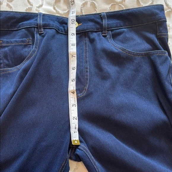 Halara Flex Mid Rise Pockets Casual Bootcut Navy Blue Jeans Size Medium NWT - Picture 8 of 9